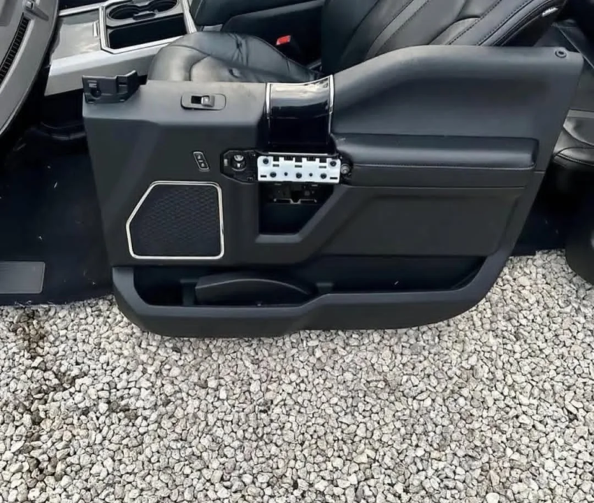 2020 ford f 250 platinum interior for sale 5 850x719 2020 ford f 250 platinum interior for sale 5 850x719