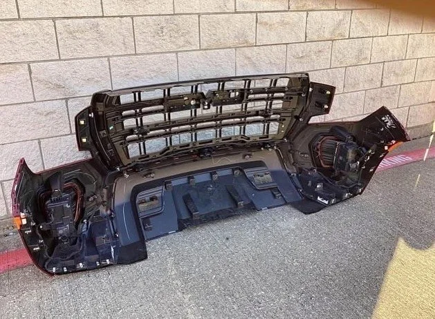 2022 gmc yukon front bumper and grill for sale 3 2022 gmc yukon front bumper and grill for sale 3